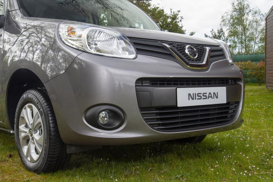 Детали экстерьера Nissan NV250 L2 Van 2019 года  (EU) (фото 4 из 39)